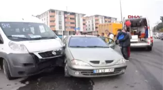 Tekirdağ Minik Efe, Kazada Yaralanan Annesi İçin Ağladı