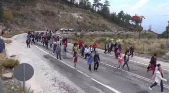 Antalya Sonbahar Güzellikleri Eşliğinde Yürüdüler