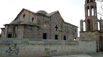 Nevşehir'de Tarihi Kilisenin Duvarına Hakaret İçeren Yazılar Yazıldı
