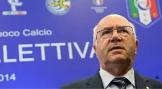 Carlo Tavecchio Görevinden İstifa Etti