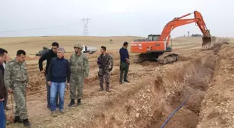 Cizre Belediyesi 7 Köy ve Mezrada Yol Yapım Çalışmasına Başladı