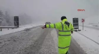 Karabük-Bartın Yolunda Kar Ulaşımı Aksattı