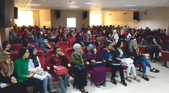 Kahta Hem Öğrencilere Rehberlik Semineri Verdi