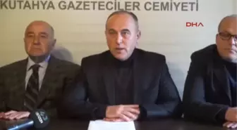 Kütahya'da, Rasim Ozan Kütahyalı'ya Tepki