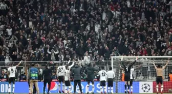 Portolu Futbolcular Beşiktaş Taraftarına Hayran Kaldı