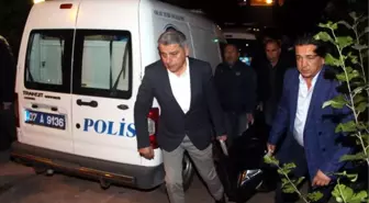 Arkadaşlarının Kapıyı Kırıp Girdikleri Evinde Ölü Bulundu