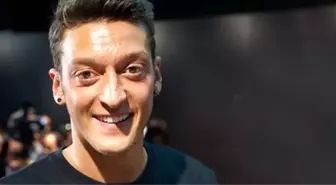 Katalan Basını Duyurdu: Mesut Özil Barcelona'da