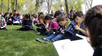 4 Yılda 65 Bin Kitap Okudular