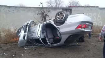 Amasya'da Otomobil Devrildi: 5 Yaralı