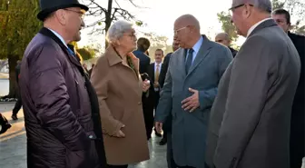 Başkan Eşkinat Öğretmenler Günü Çelenk Törenine Katıldı