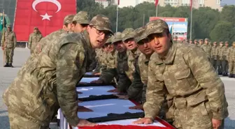 Manisa'da 369. Kısa Dönem Erler Yemin Etti