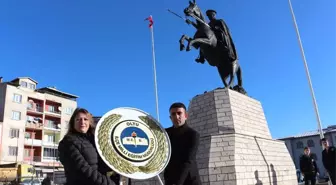 Oltu'da Öğretmenler Günü Kutlandı