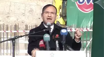 Bozdağ: 'Güvenlik Güçleri Teröristler ile En Etkin, En Kararlı Bir Şekilde Mücadelesini Yapacaktır'