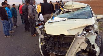 Şanlıurfa'da Askerlerin Otomobili Bariyerlere Çarptı: 1 Şehit, 5 Yaralı