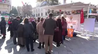 'Şiddete Karşı Sevginin El İzi' Etkinliği