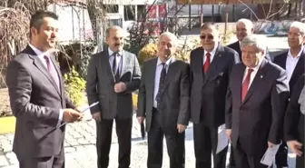 Sınıf Arkadaşları Yarım Asır Sonra Sınıflarında Buluştu