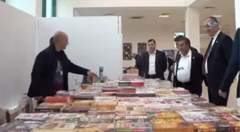 1. Biga Belediyesi Kitap Fuarı Açıldı