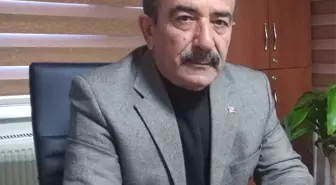 Eski Belediye Başkan Yardımcısı Bıçakçı Taziyeleri Kabul Ediyor