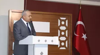 Gazeteci Yazar Öztürk Konferansa Katıldı