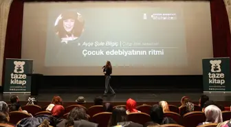 Grand Pera 500'e Yakın Öğretmeni Emek Sahnesi'nde Ağırladı