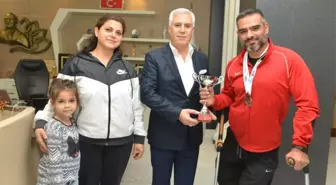 İstanbul Maratonu'ndan Nilüfer'e Kupa Geldi