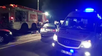 Silivri'de Otomobil Bariyerlere Çarptı: 2 Yaralı