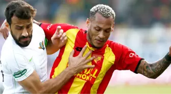 Göztepe'de Gouffran Sevinci