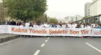 Kadına Şiddetle Mücadele Koşusuna Erkeklerden Destek