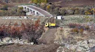 Tescilli Ancak Pek Bilinmeyen 2 Bin Yıllık Roma Yolu ve Köprüsü Harap