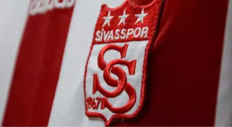 Sivasspor'dan Onur Kıvrak'a Çok Sert Cevap! 'Vatan Hainlerinin İpine Sarılmaya Çabalamak...'