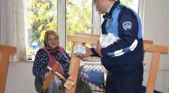 Süleymanpaşa Belediyesi Şehrin Dört Bir Yanında Kandil Simidi Dağıttı