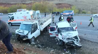 Adıyaman'da Korkunç Kaza: 2 Ölü, 5 Yaralı