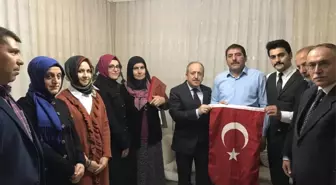 Karadağ'dan Şehit Ailesine Ziyaret