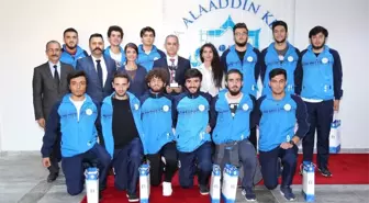 Alkü Voleybol Takımı Grup Birincisi Oldu