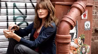 Carla Bruni İçin Son Günler