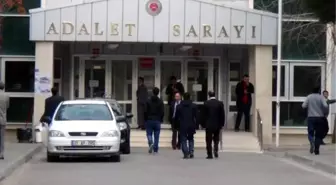 Kızına İstismarla Suçlanan Babaya, 2 Kadın Hakimin Kararıyla 15 Yıl Hapis