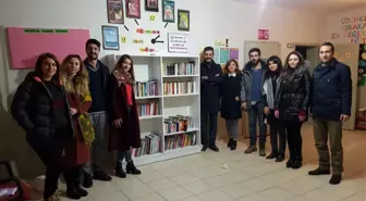 Çocuk Hakları Komisyonu'ndan Köy Okuluna Kütüphane
