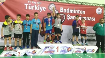 Genç Badmintoncular Işık Saçtı