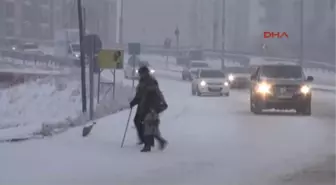 Kars'ta Kar Yağışı Etkili Oldu