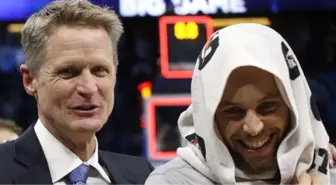 Steve Kerr: 'Curry'nin Sakatlığı Takım İçin İyi Oldu'