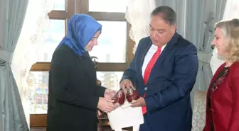 Bakan Kaya, Türk ve Suriyeli Çocuklarla Hz. Bilal Habeşi Filminin Galasına Katıldı