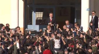 Cumhurbaşkanı Erdoğan, Celal Bayar Lisesi'ni Ziyaret Etti- 'Sizler Burada Özellikle...