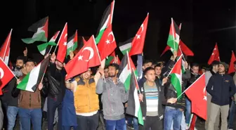 Ayasofya Meydanı'nda Binlerce İstanbullu İsrail'i Protesto Etti