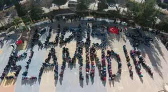 İmam-Hatip Öğrencilerinden Kudüs Kareografisi