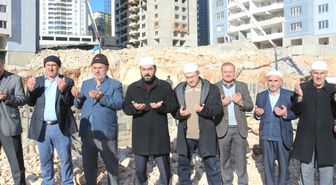 Mardin'de Cami Temeli Dualarla Atıldı