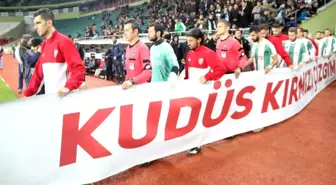 Süper Lig: Atiker Konyaspor: 1 - Kardemir Karabükspor: 0 (İlk Yarı)