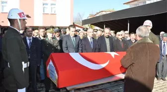 105 Yaşında Ölen Kore Gazisi Toprağa Verildi