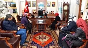 Başkan Yazgı, Halk Gününde Vatandaşlarla Görüştü