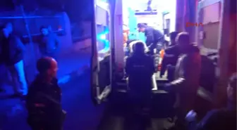 Edirne Otomobile Çarpan Kamyonet Kaldırıma Çıkıp Yayayı Ezdi 3 Yaralı