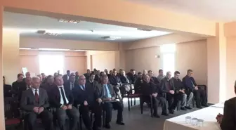 Kaymakam Muhtarlarla Buluştu